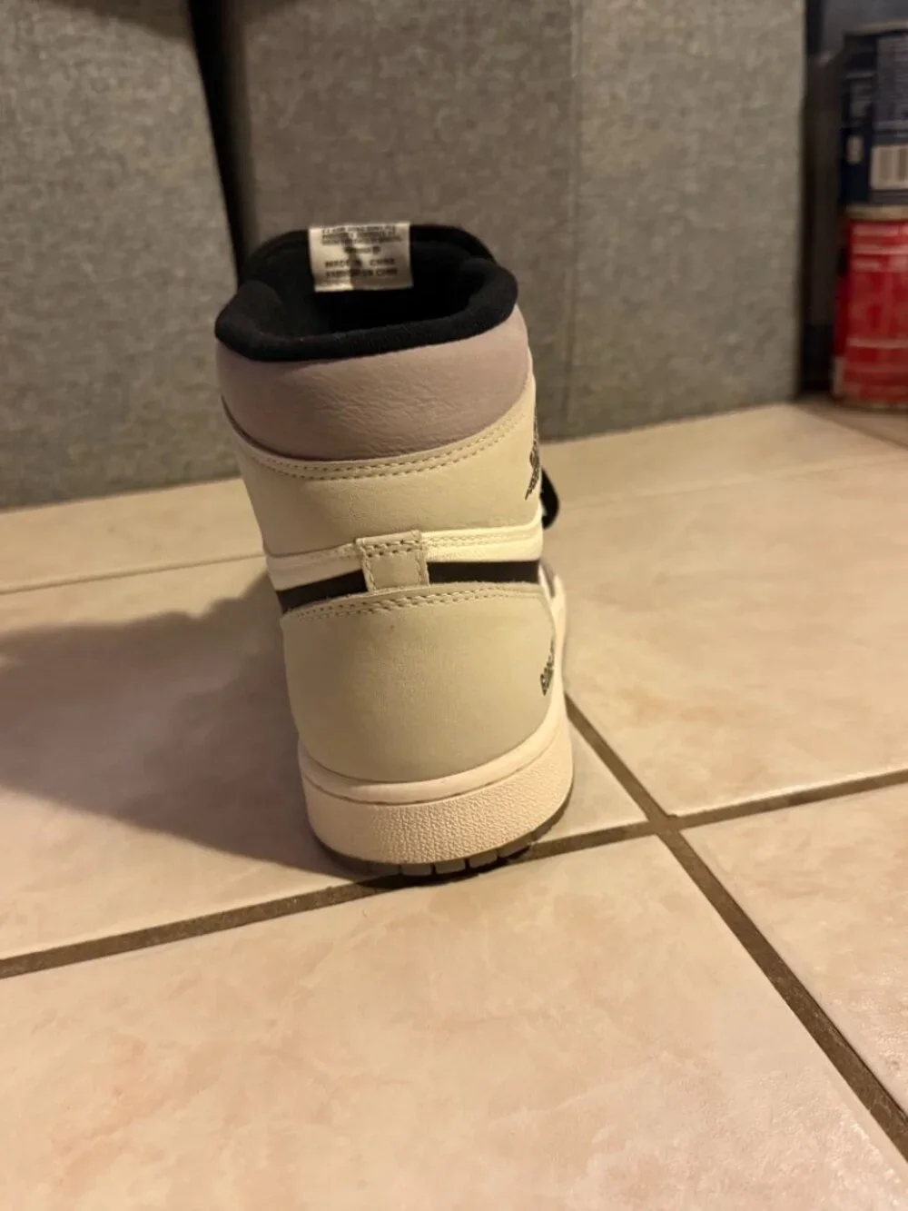 Jordan 1 High Element GORE-TEX 'Light Bone'